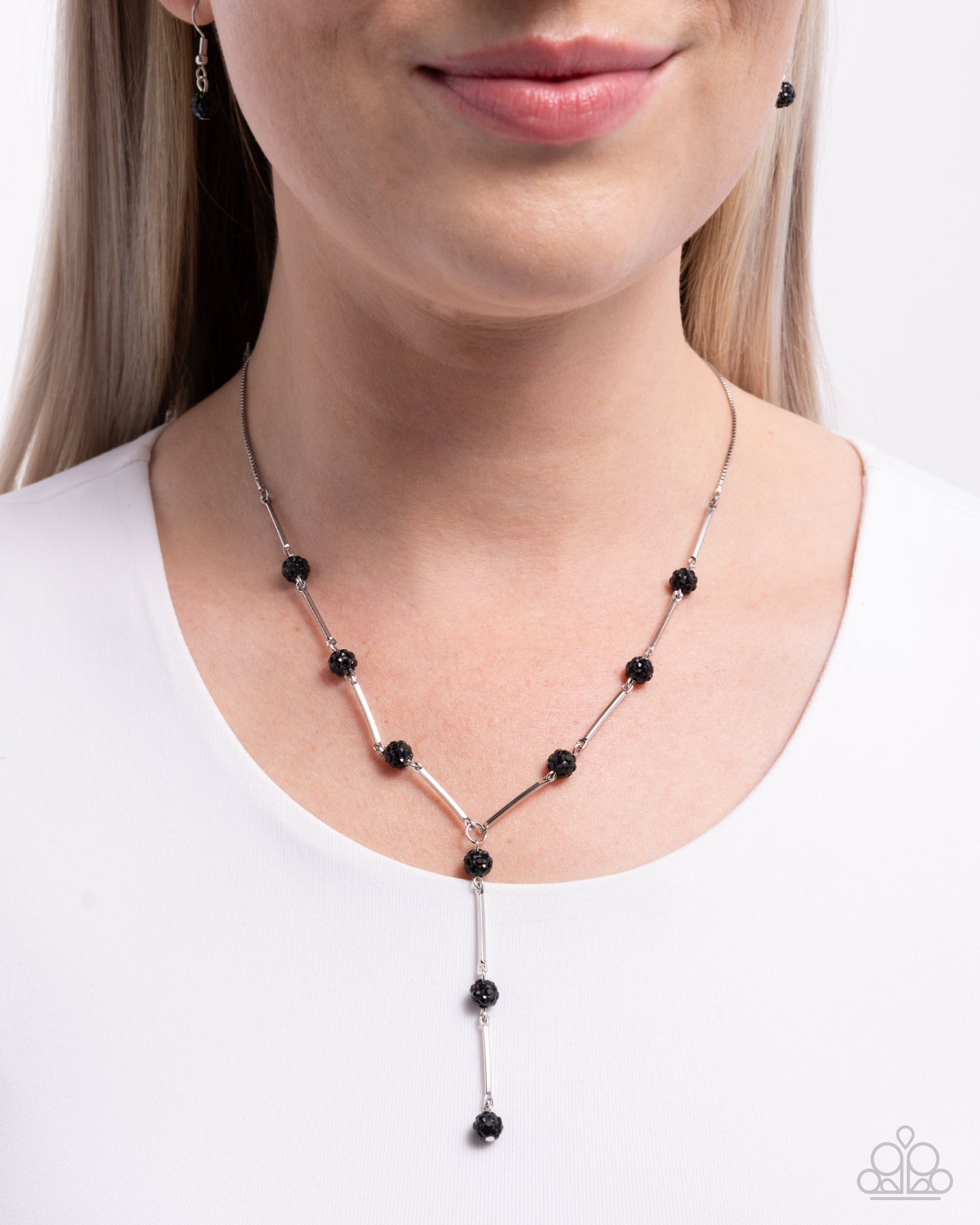 Waltzing Welcome - Black Necklace - Paparazzi - Dare2bdazzlin N Jewelry