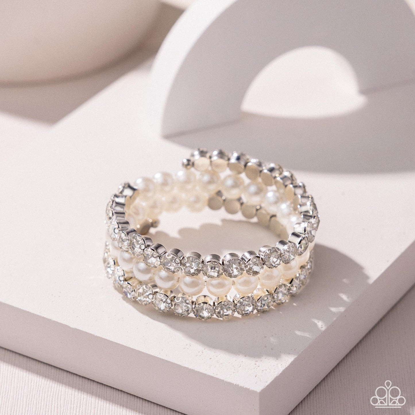 Grandiose Glitz - White Bracelet - Paparazzi - Dare2bdazzlin N Jewelry
