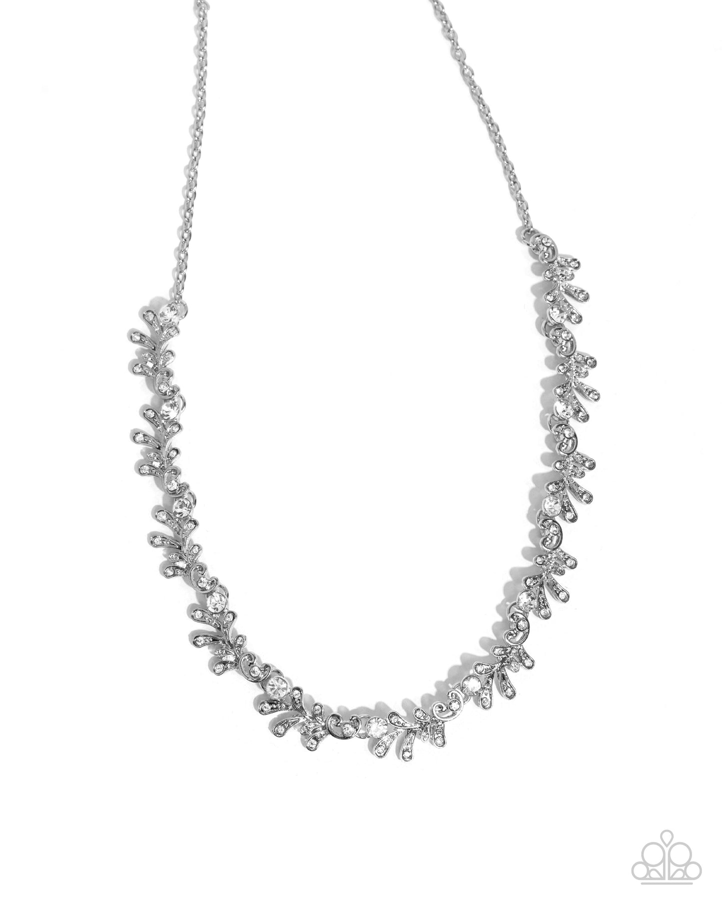 Complete Look - White Bundle Pack - Paparazzi - Dare2bdazzlin N Jewelry