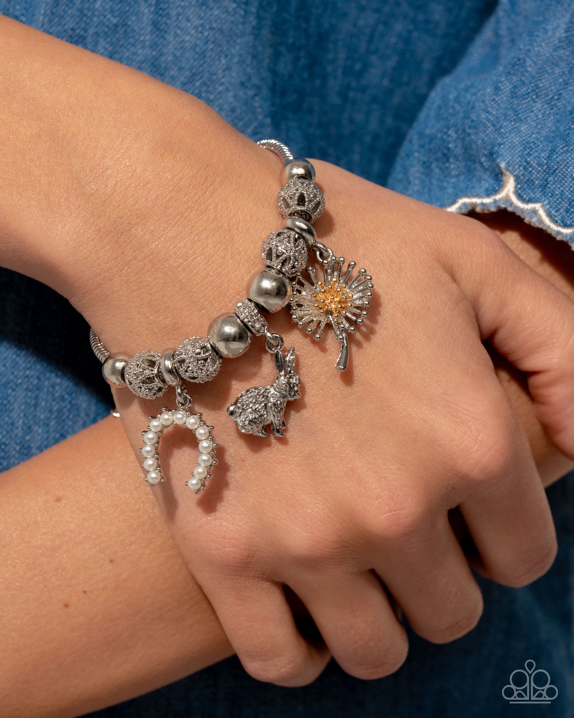 Graceful Godsend - White Bracelet - Paparazzi - Dare2bdazzlin N Jewelry