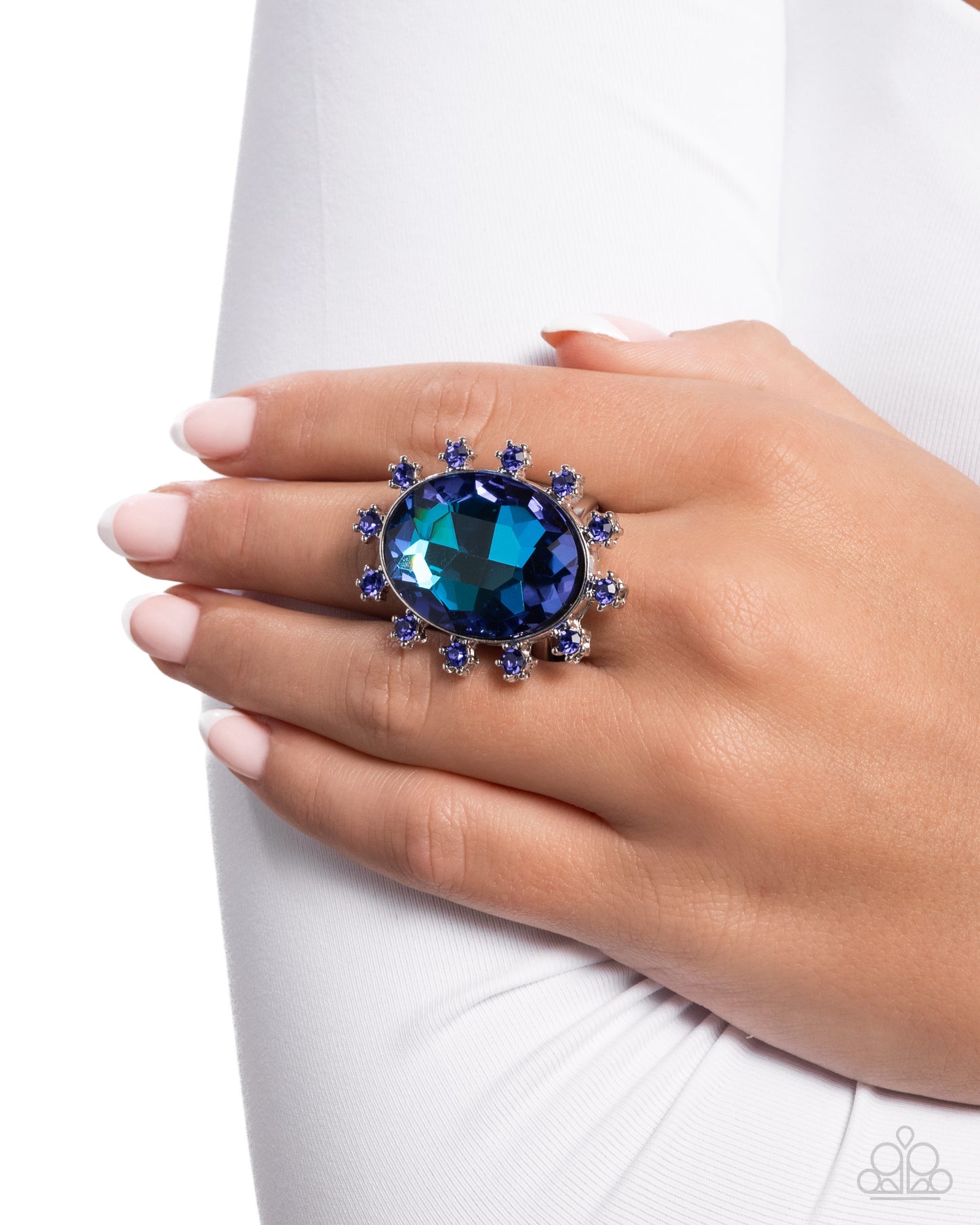 Make a Sound - Blue Ring - Paparazzi - Dare2bdazzlin N Jewelry