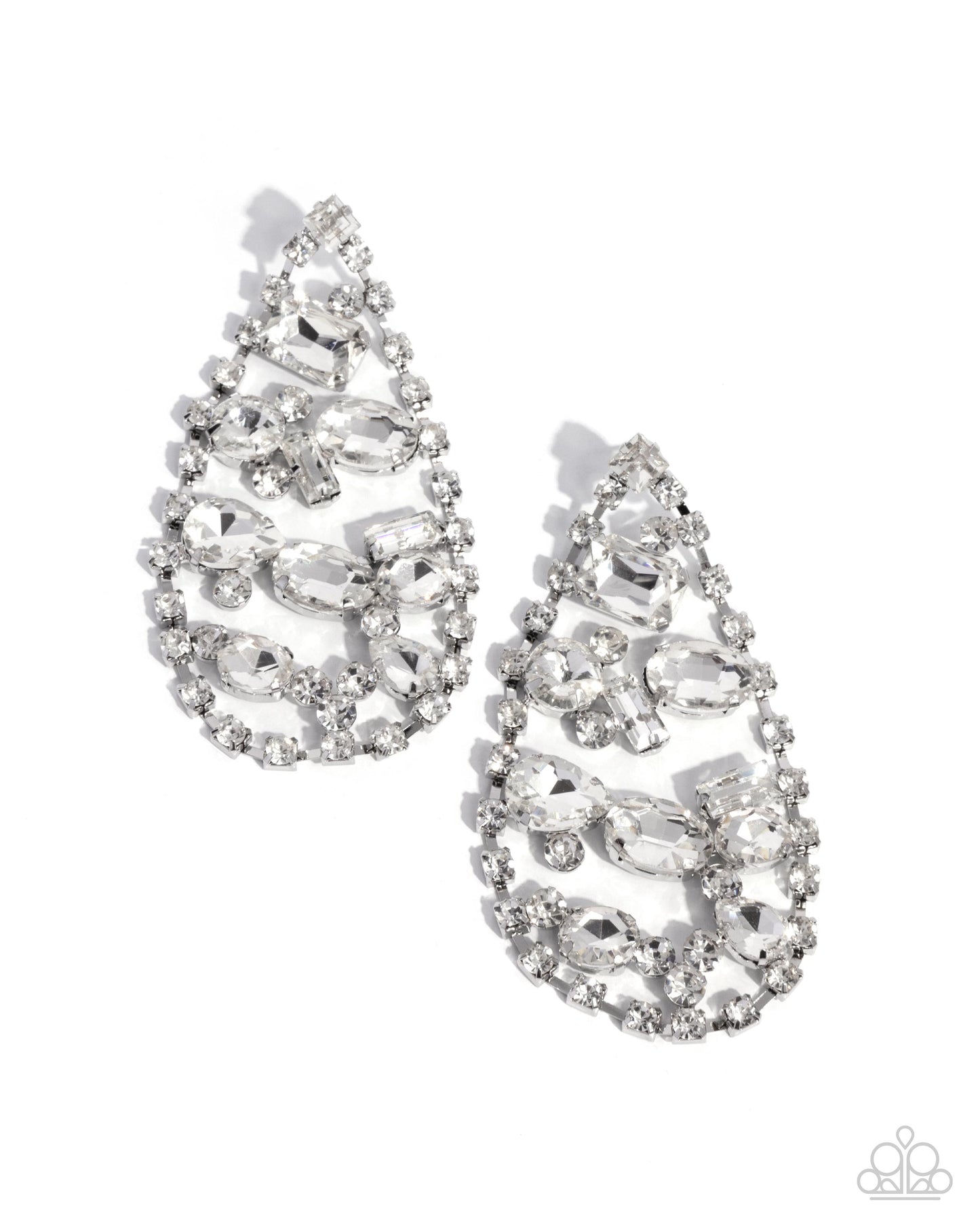 Giant Glitter - White Post Earring - Paparazzi - Dare2bdazzlin N Jewelry
