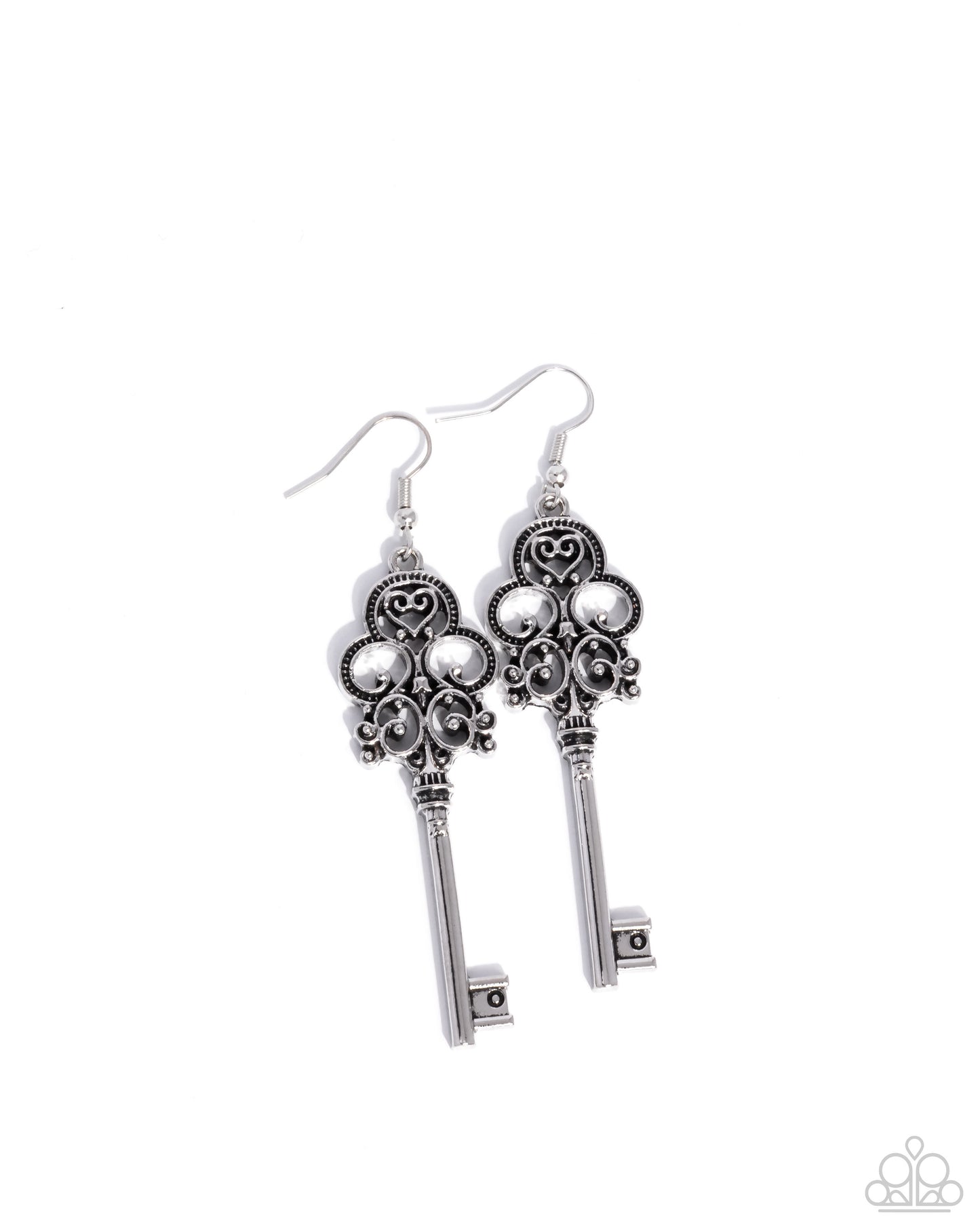 ChÃteau Chic - Silver Earring - Paparazzi - Dare2bdazzlin N Jewelry