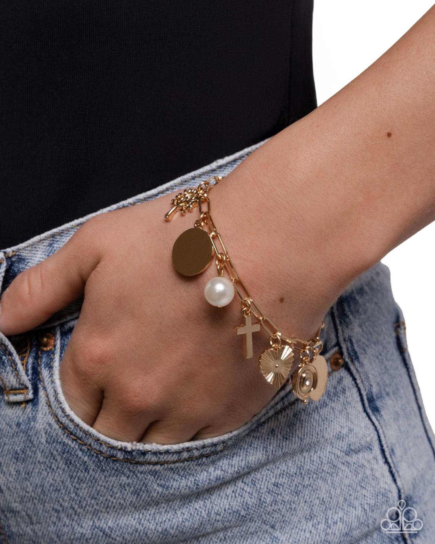 Charm Commitment - Gold Bracelet - Paparazzi