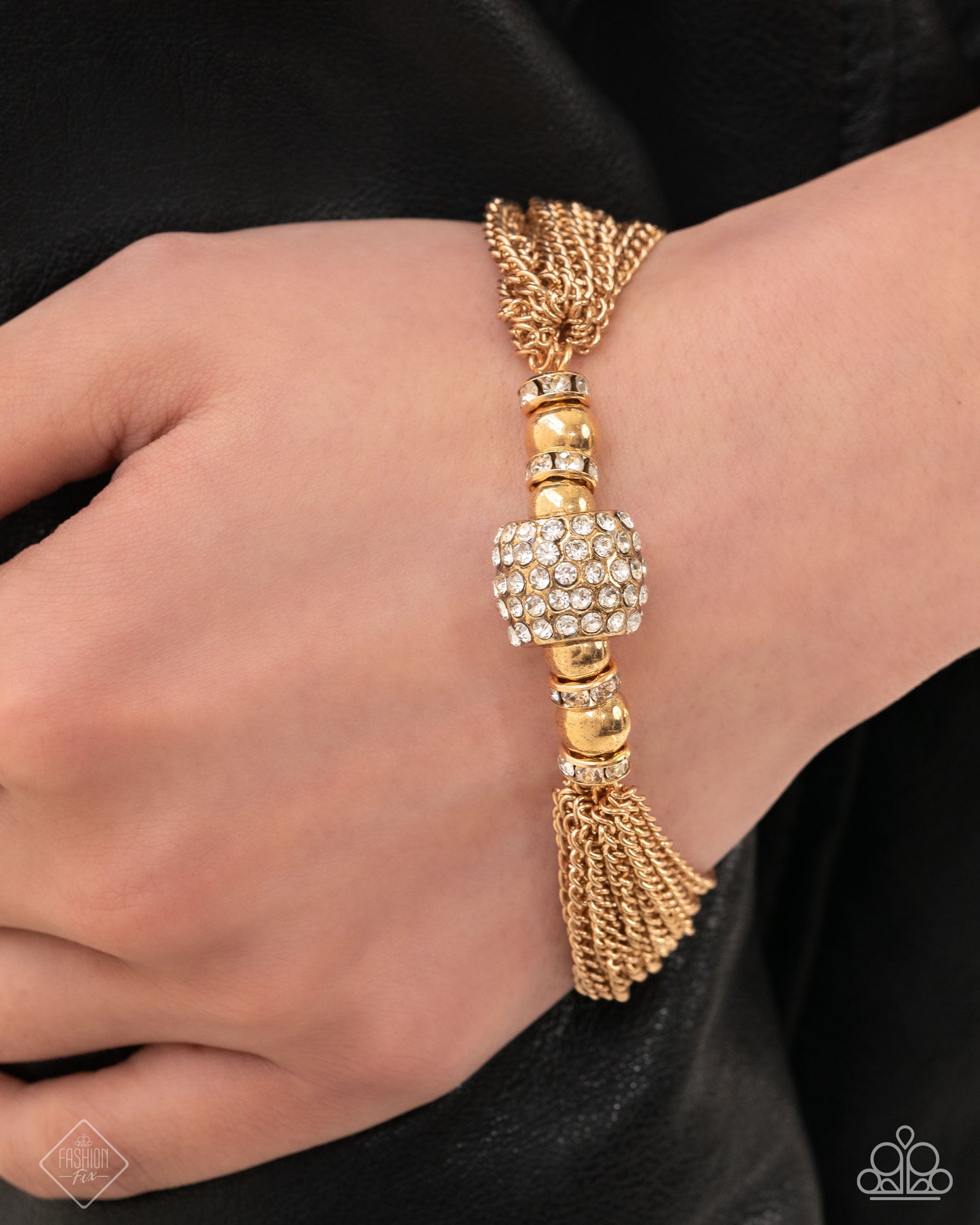 High-Handed Haute - Gold Bracelet - Paparazzi - Dare2bdazzlin N Jewelry