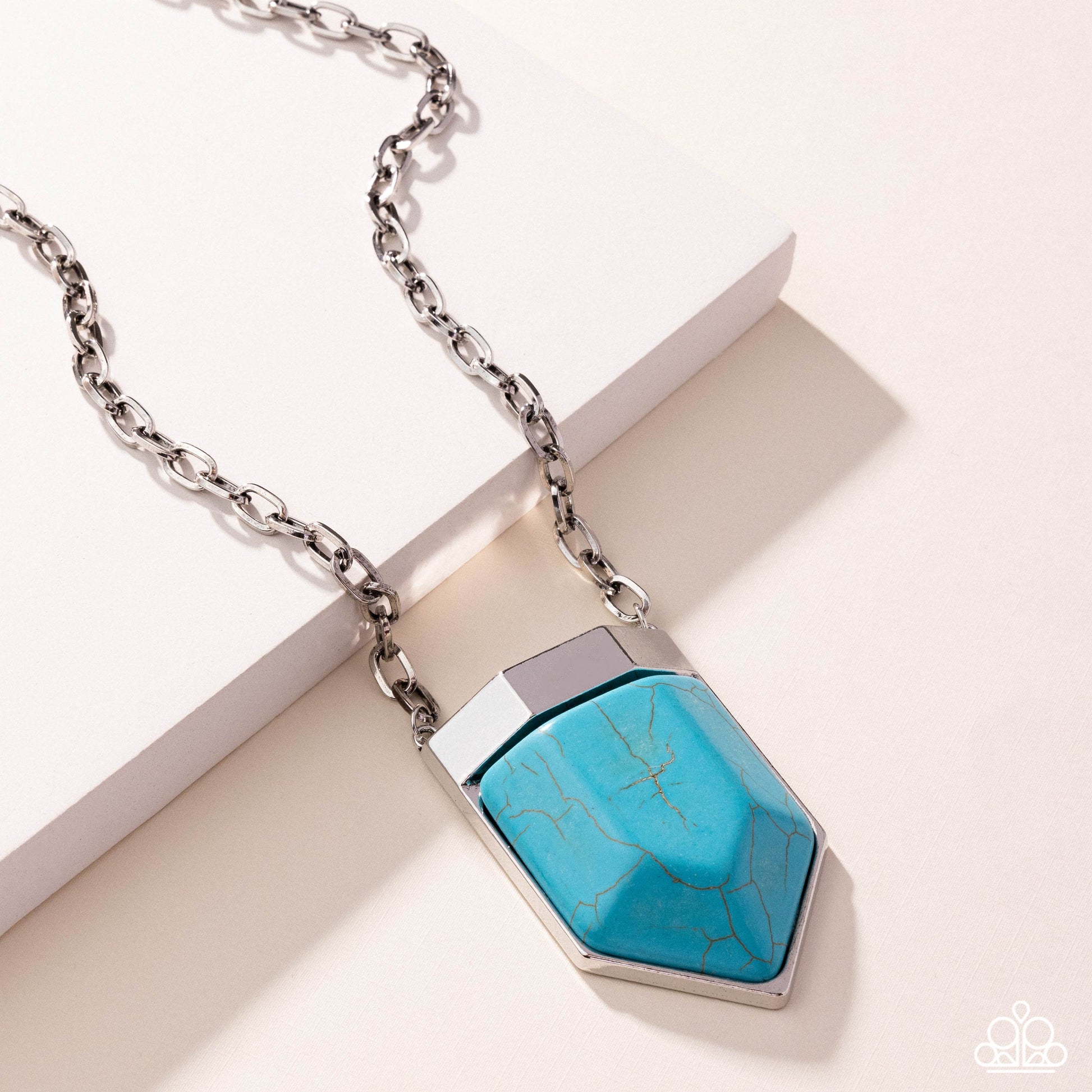 Pendant Passage - Blue Necklace - Paparazzi - Dare2bdazzlin N Jewelry