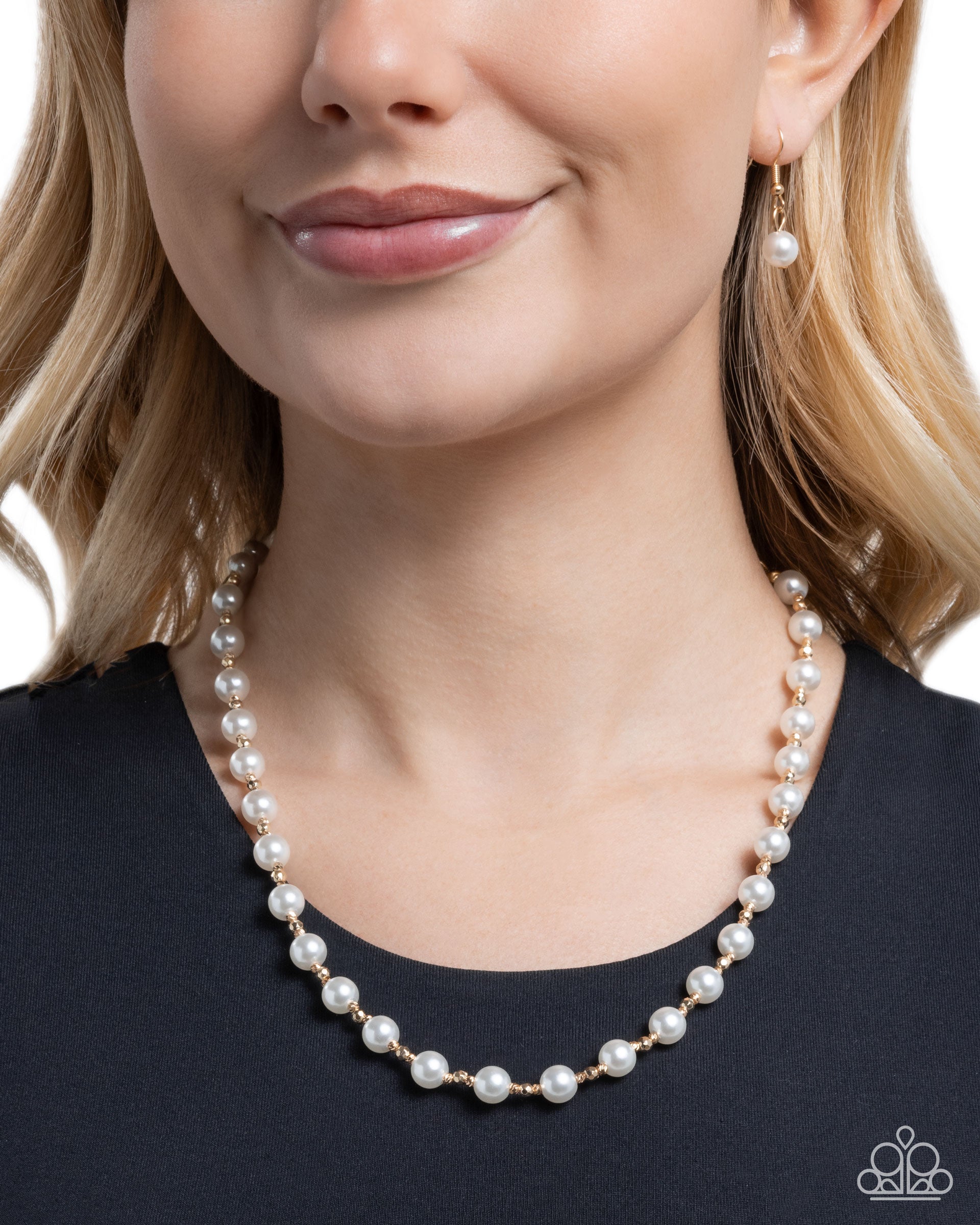 Pearl Premiere - Gold Necklace - Paparazzi - Dare2bdazzlin N Jewelry