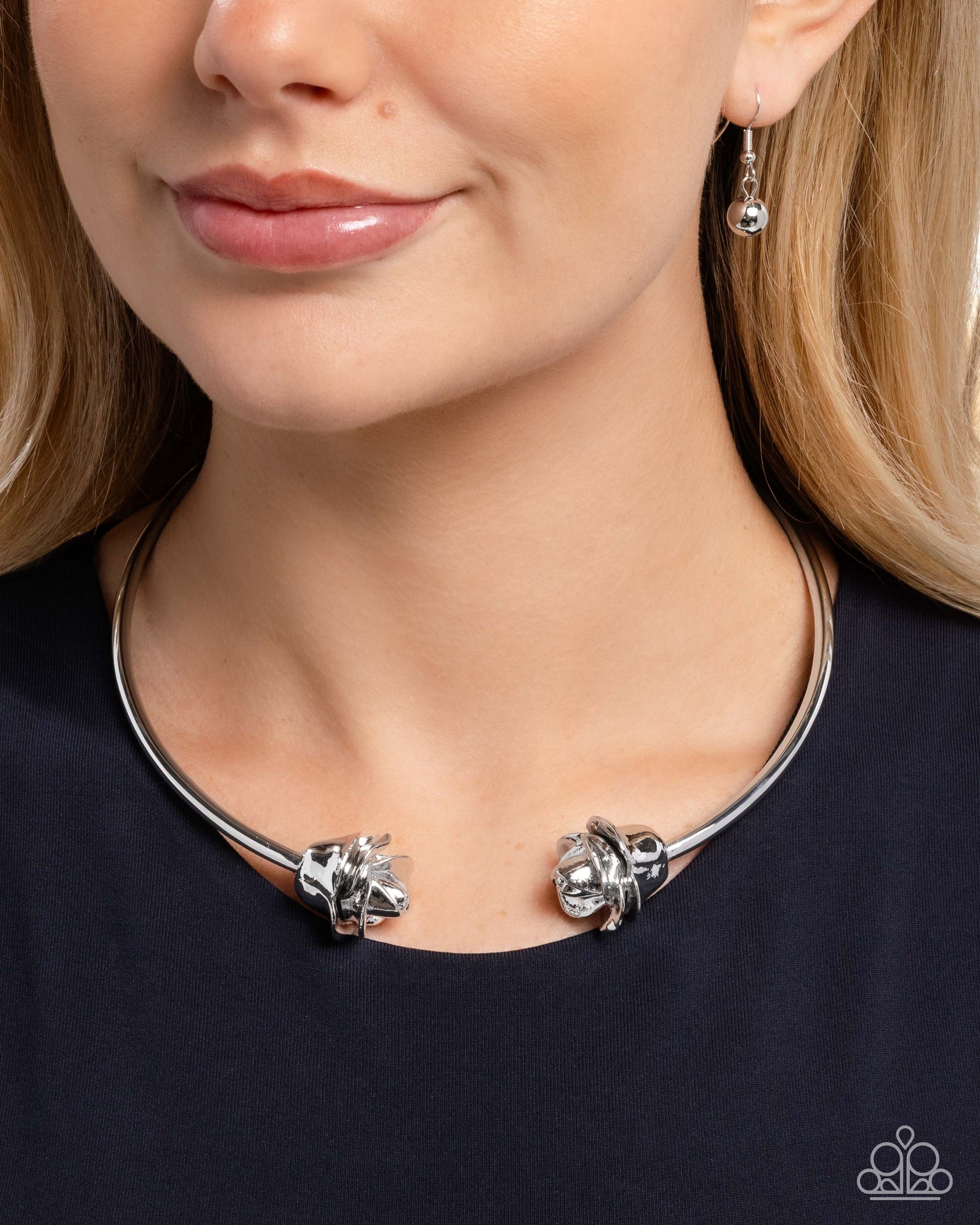 Rosy Radius - Silver Necklace - Paparazzi - Dare2bdazzlin N Jewelry