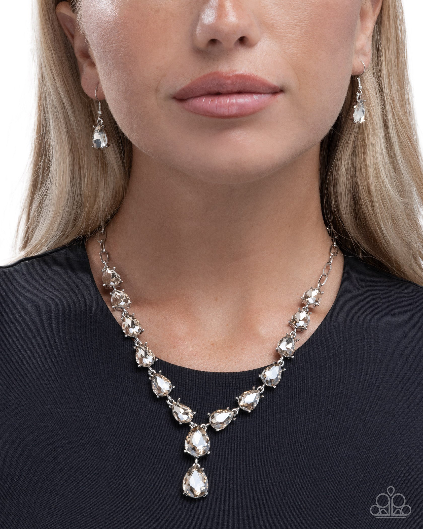 Gratifying Gems - Brown Necklace - Paparazzi - Dare2bdazzlin N Jewelry