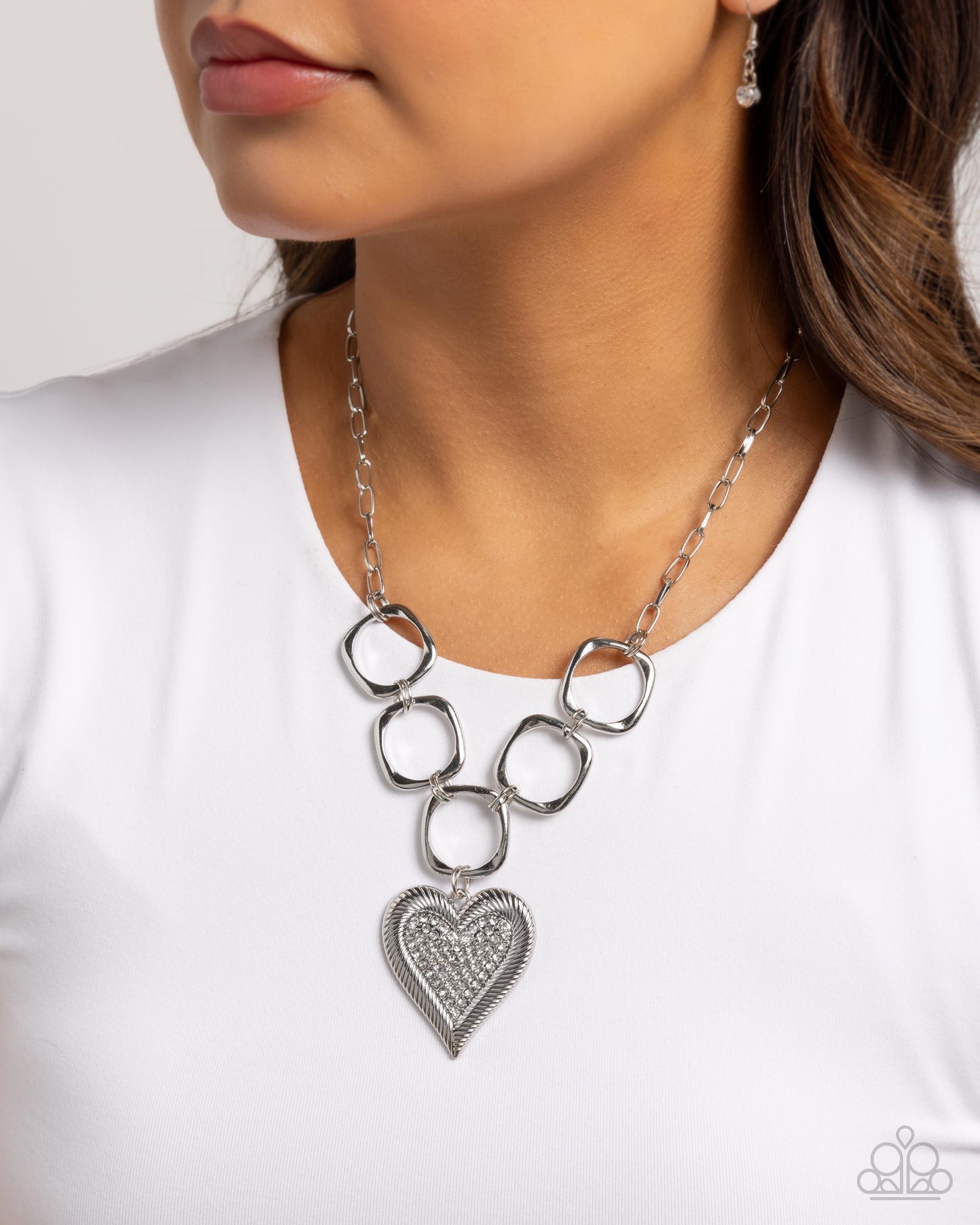 Focused Affection White Necklace - Paparazzi - Dare2bdazzlin N Jewelry