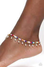 Load image into Gallery viewer, Beachfront Backdrop Gold Anklet - Paparazzi - Dare2bdazzlin N Jewelry
