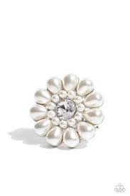 PEARL Talk - White Ring - Paparazzi - Dare2bdazzlin N Jewelry