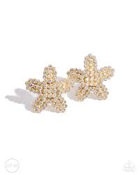 Starfish Serenade Gold Clip-On Earring - Paparazzi - Dare2bdazzlin N Jewelry