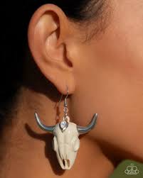 Southwestern Skull White Earring - Paparazzi - Dare2bdazzlin N Jewelry
