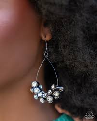 Courageous Chandelier Black Earring - Paparazzi - Dare2bdazzlin N Jewelry