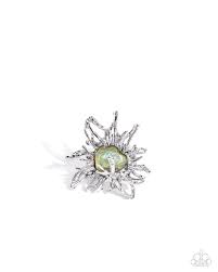 Artistic Movement Green Ring - Paparazzi