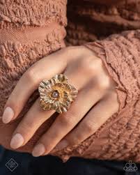Glimpses of Malibu - Fashion Fix Set - January 2025 - Dare2bdazzlin N Jewelry