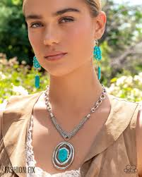 Simply Santa Fe - Fashion Fix Set - October 2025