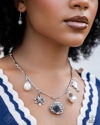 Glimpses of Malibu - Fashion Fix Set - September 2024 - Dare2bdazzlin N Jewelry