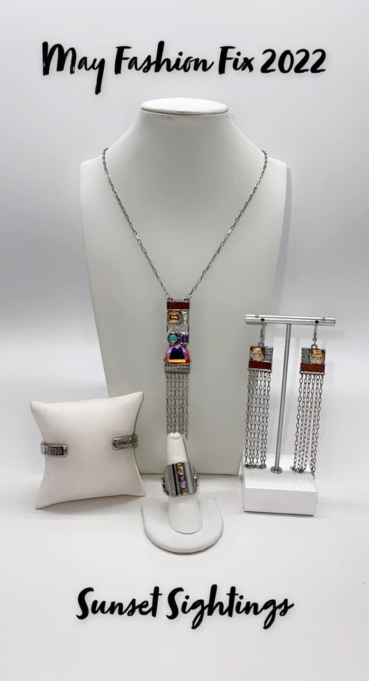 Sunset Sightings - Fashion Fix Set - May 2022 - Dare2bdazzlin N Jewelry