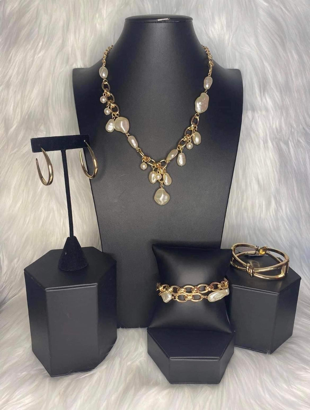 Fiercely 5th Avenue - Fashion Fix Set - June 2022 - Dare2bdazzlin N Jewelry