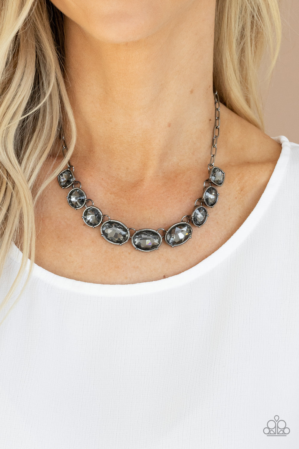 Gorgeously Glacial - Black Necklace - Paparazzi - Dare2bdazzlin N Jewelry