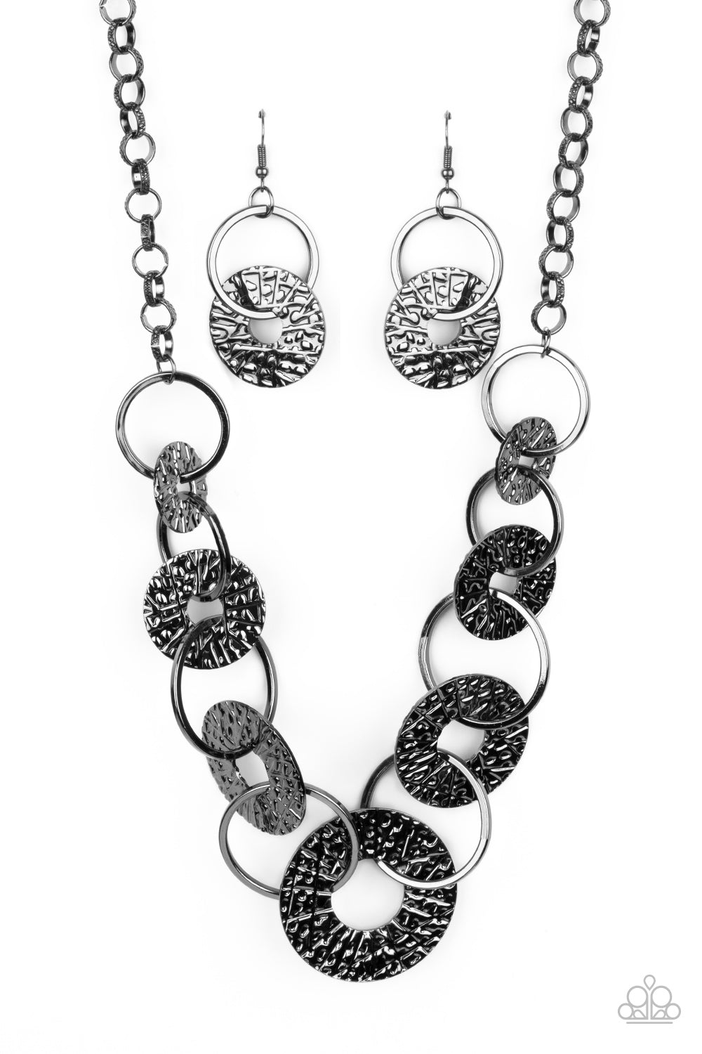 Industrial Envy - Black Necklace - Paparazzi - Dare2bdazzlin N Jewelry
