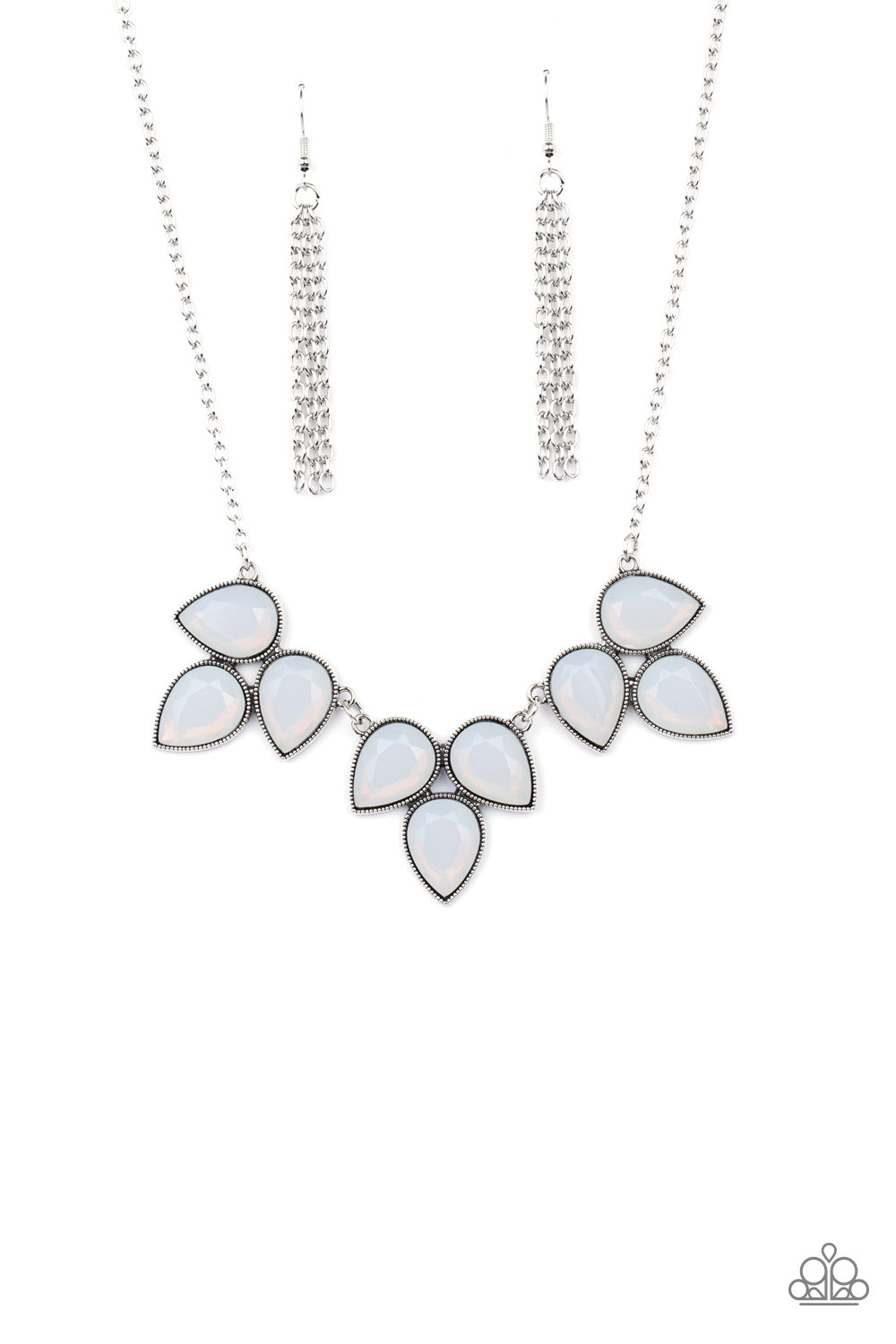 Prairie Fairytale - White Necklace - Paparazzi - Dare2bdazzlin N Jewelry