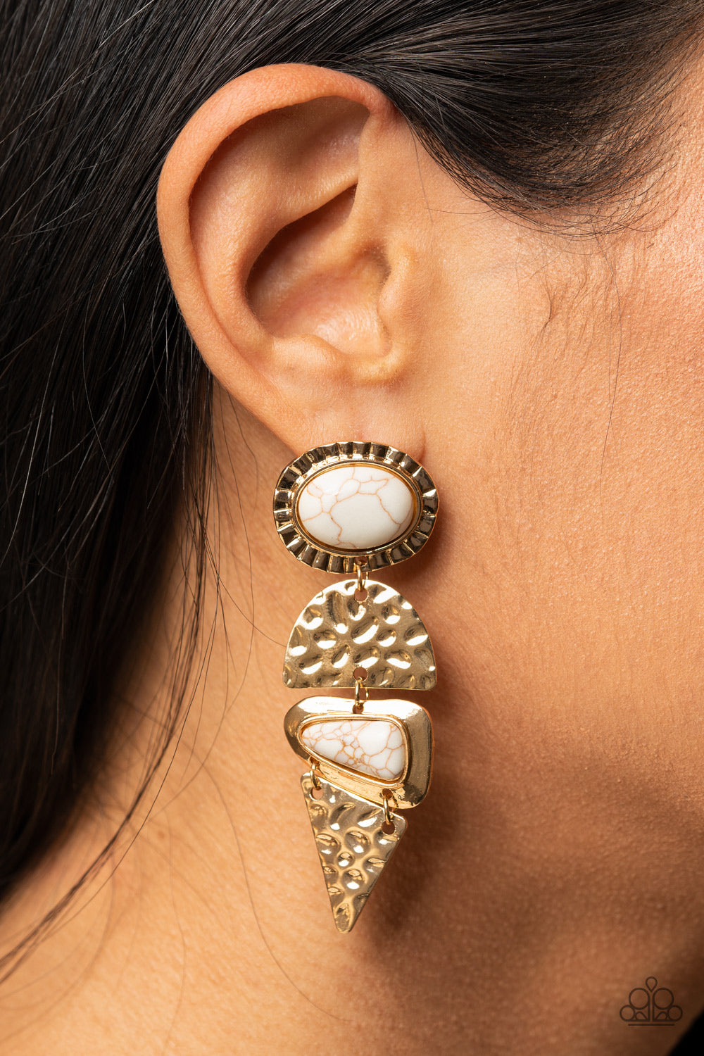 Earthy Extravagance - Gold Earring - Paparazzi - Dare2bdazzlin N Jewelry