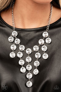 Spotlight Stunner Necklace - Paparazzi - Dare2bdazzlin N Jewelry