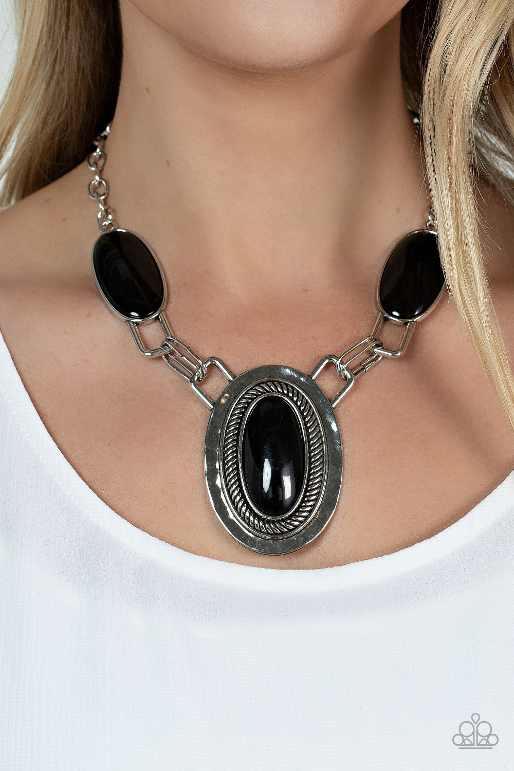 Count to TENACIOUS - Black Necklace - Paparazzi - Dare2bdazzlin N Jewelry