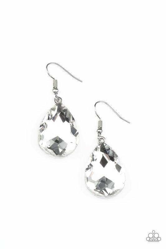 My Castle is Your Castle - White Earring - Paparazzi - Dare2bdazzlin N Jewelry
