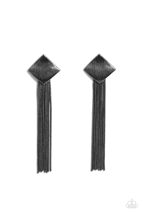 Experimental Elegance - Black Earring - Paparazzi - Dare2bdazzlin N Jewelry