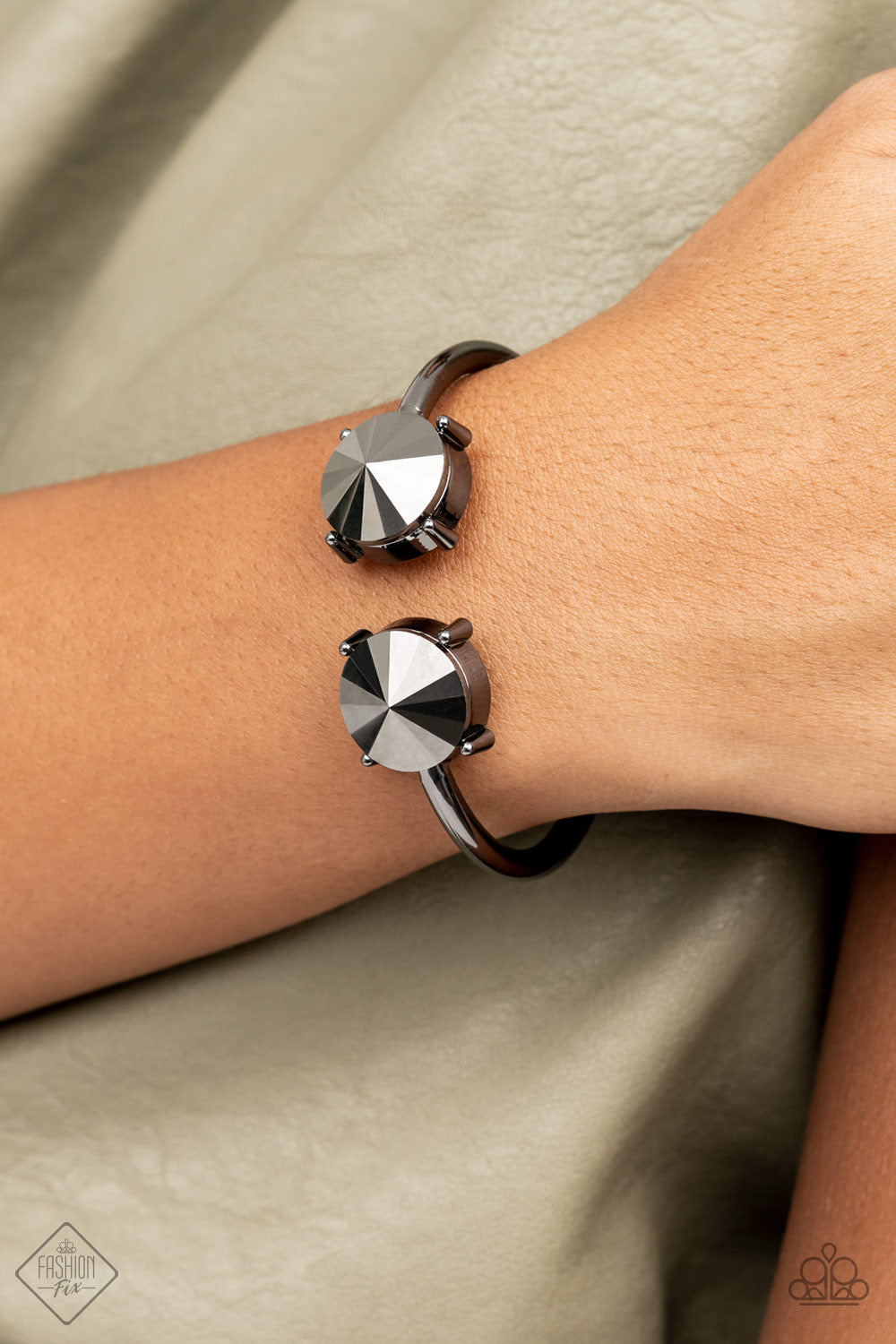 Spark and Sizzle - Black Bracelet - Paparazzi - Dare2bdazzlin N Jewelry