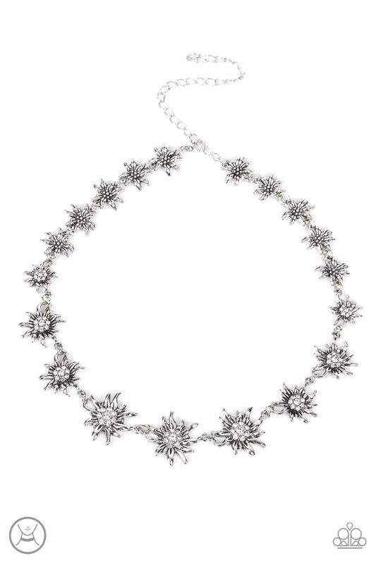 Get Up and GROW - White Necklace - Paparazzi - Dare2bdazzlin N Jewelry