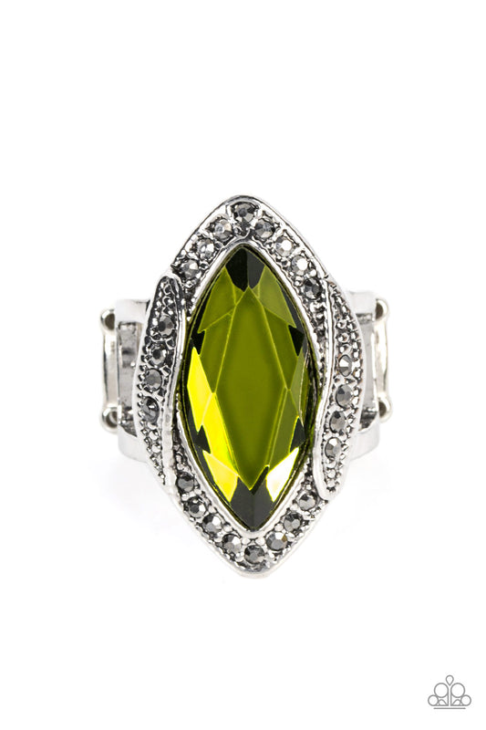 Let Me Take a REIGN Check - Green Ring - Paparazzi - Dare2bdazzlin N Jewelry