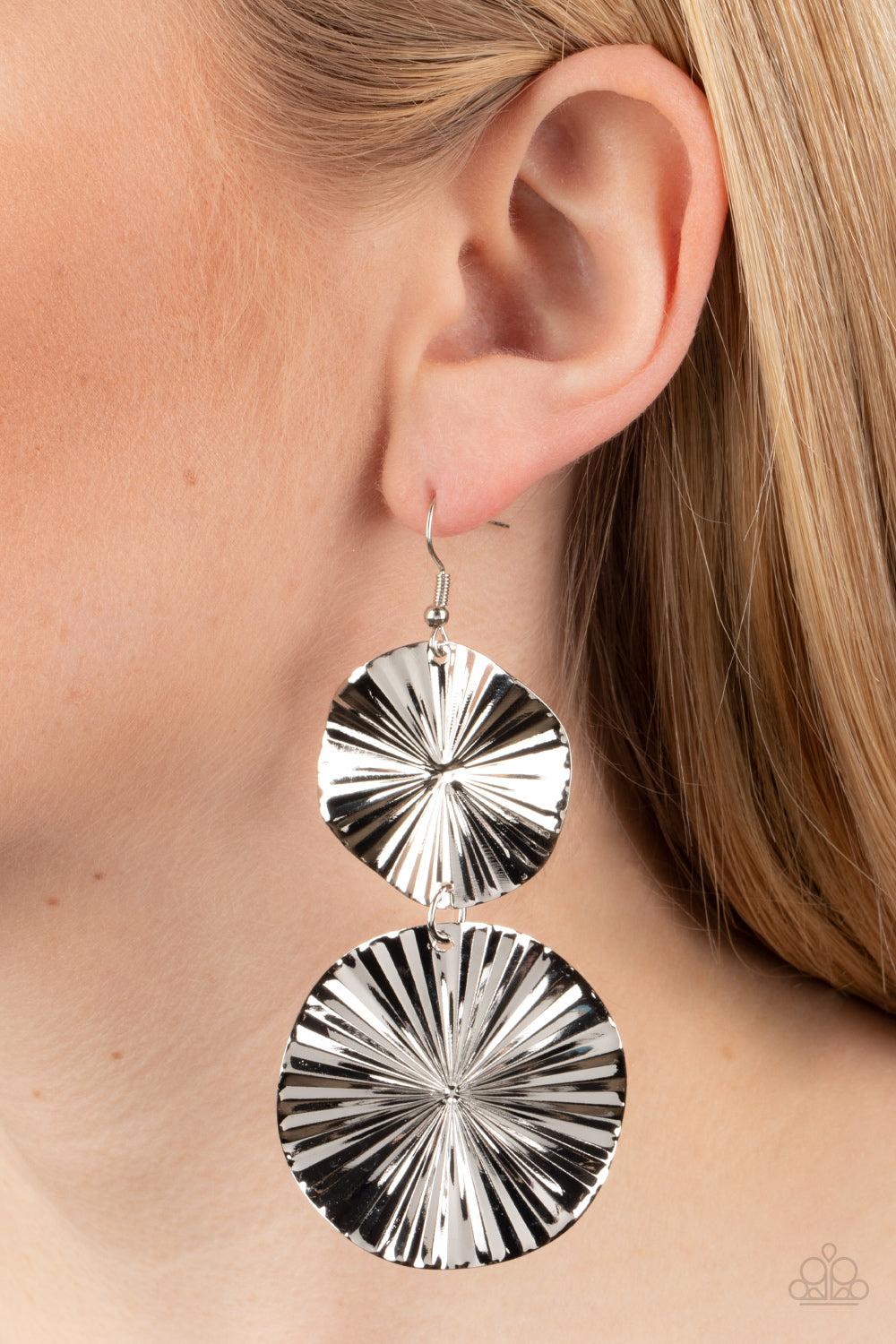 In Your Wildest FAN-tasy - Silver Earring - Paparazzi - Dare2bdazzlin N Jewelry