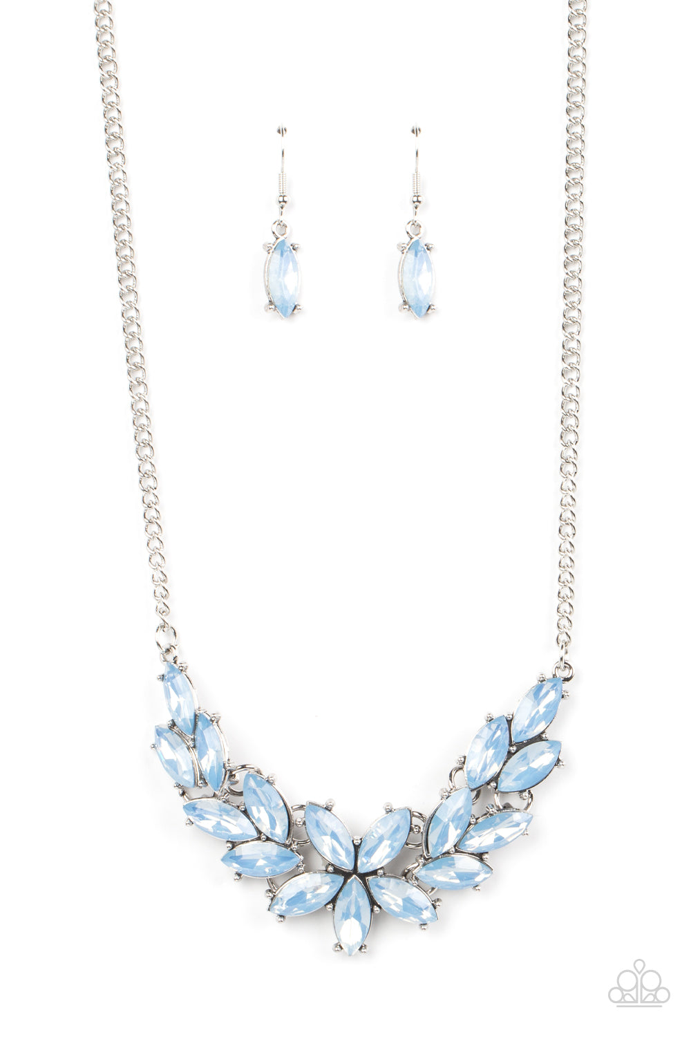 Ethereal Efflorescence - Blue Necklace - Paparazzi - Dare2bdazzlin N Jewelry