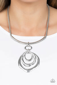 Forged in Fabulous - Silver Necklace - Paparazzi - Dare2bdazzlin N Jewelry