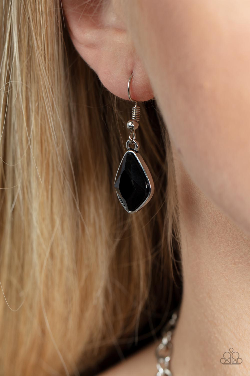 Crystallized Couture - Black - Dare2bdazzlin N Jewelry