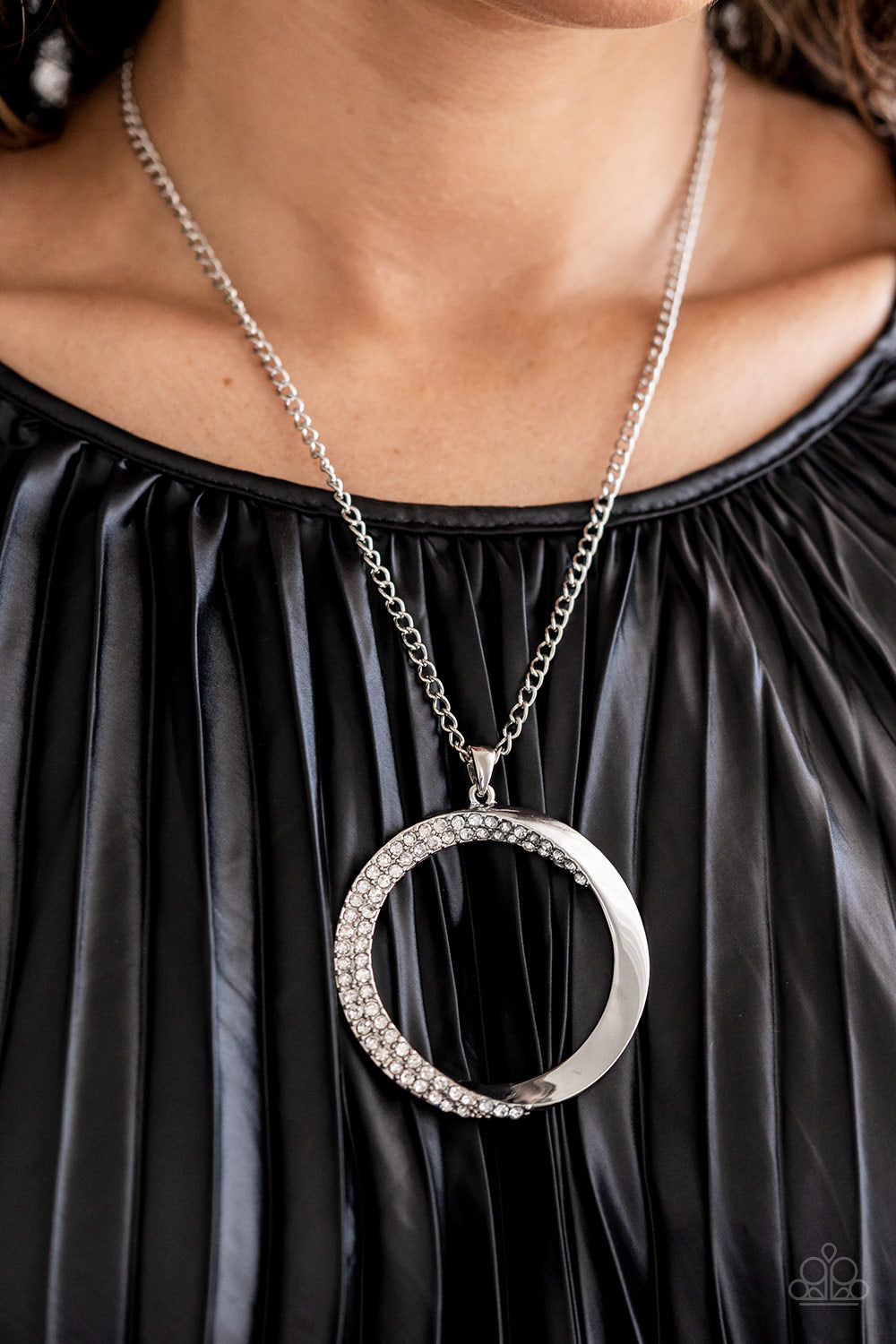 Encrusted Elegance - White Necklace - Paparazzi - Dare2bdazzlin N Jewelry