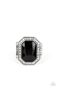 A Royal Welcome - Black Ring - Paparazzi - Dare2bdazzlin N Jewelry