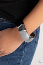 Load image into Gallery viewer, Urban Anchor - Black Bracelet - Paparazzi - Dare2bdazzlin N Jewelry
