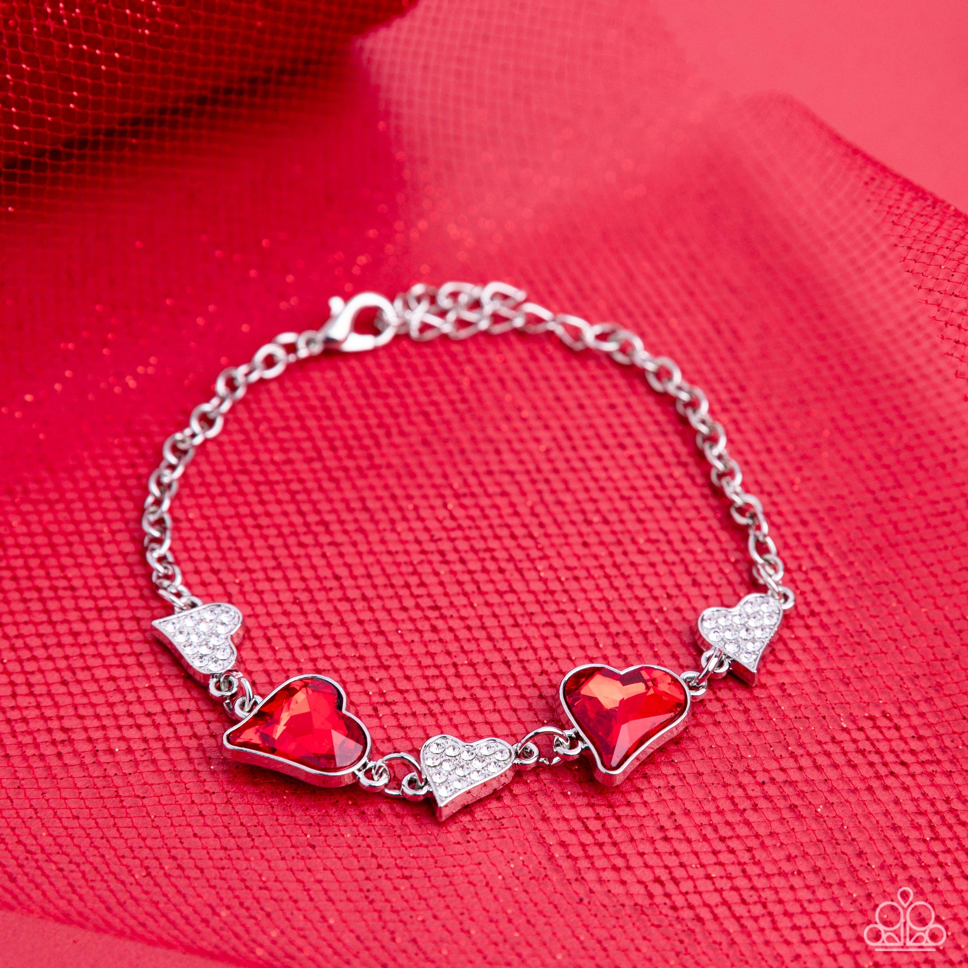Cluelessly Crushing - Red Bracelet - Paparazzi - Dare2bdazzlin N Jewelry