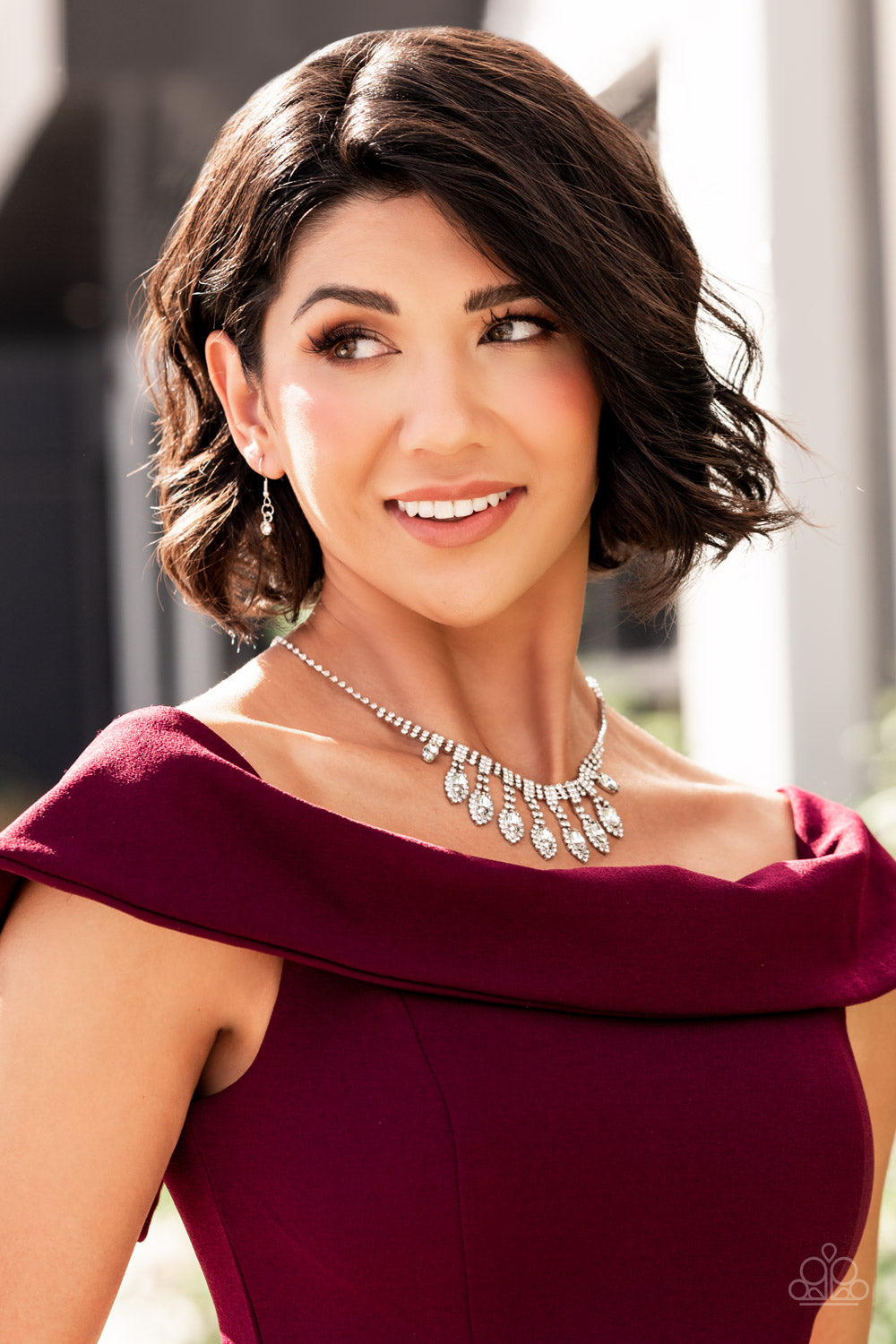 REIGNING Romance - White Necklace - Paparazzi - Dare2bdazzlin N Jewelry