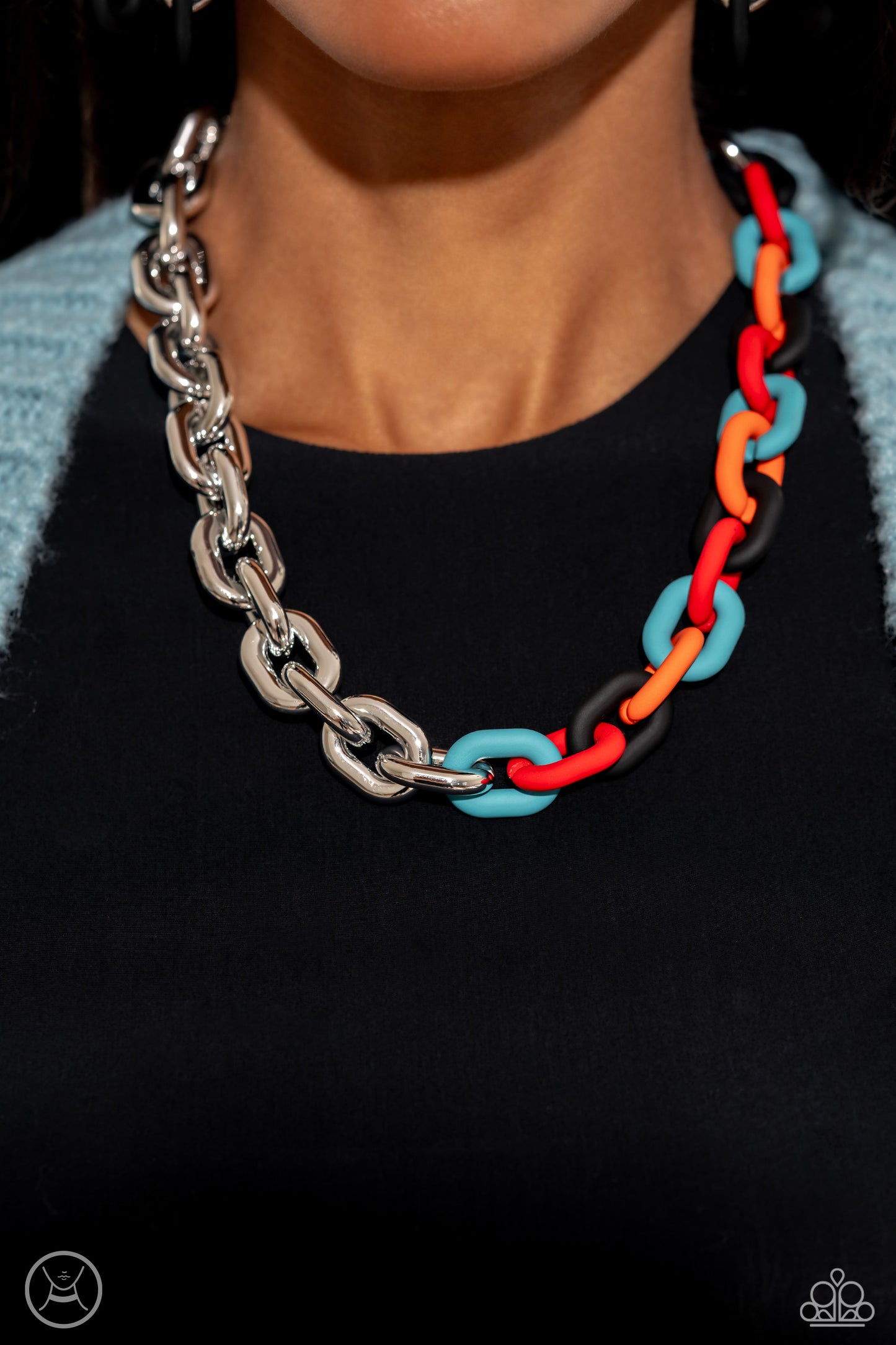 Contrasting Couture - Black Necklace - Paparazzi - Dare2bdazzlin N Jewelry
