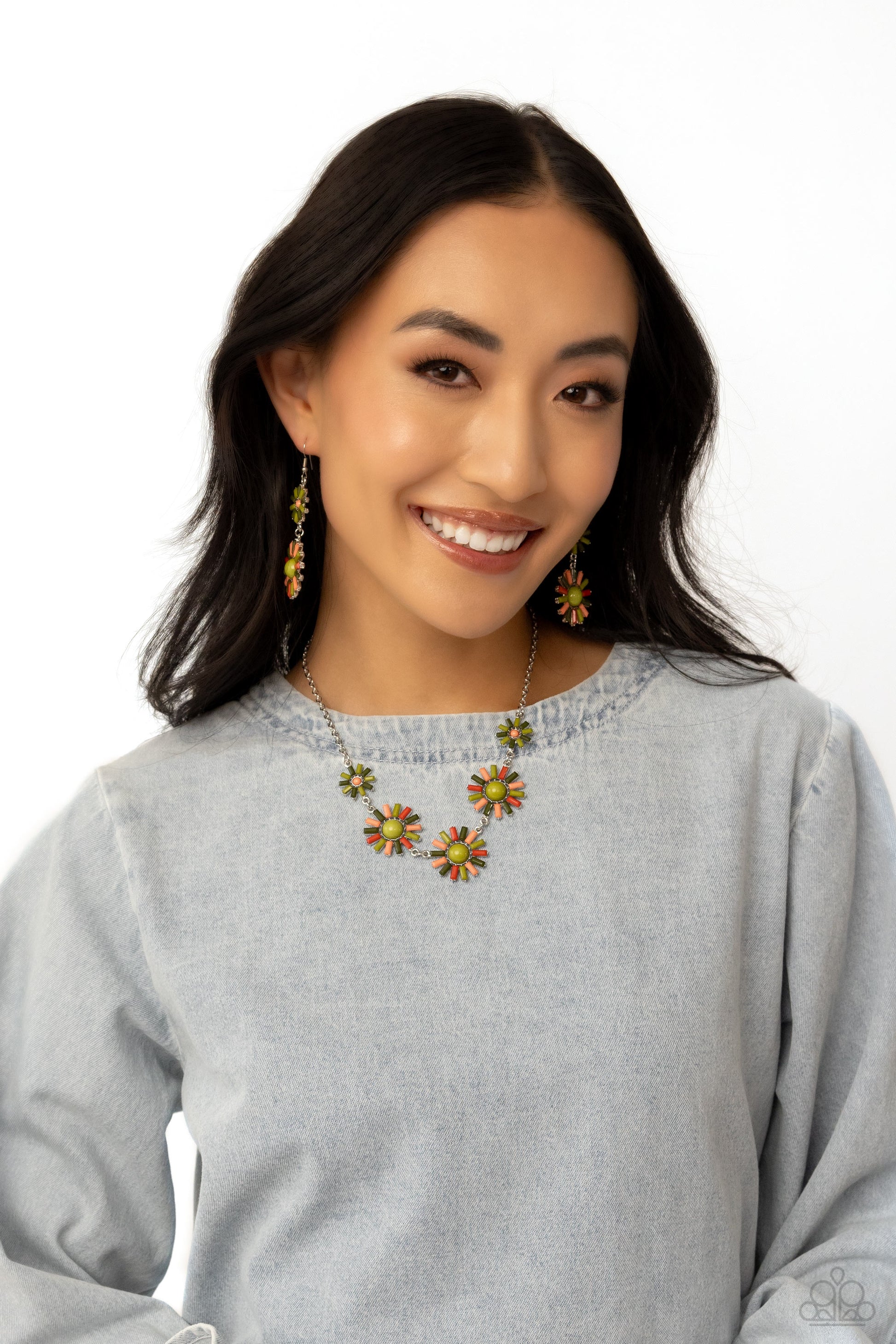 SUN Wild - Green Earring - Paparazzi - Dare2bdazzlin N Jewelry