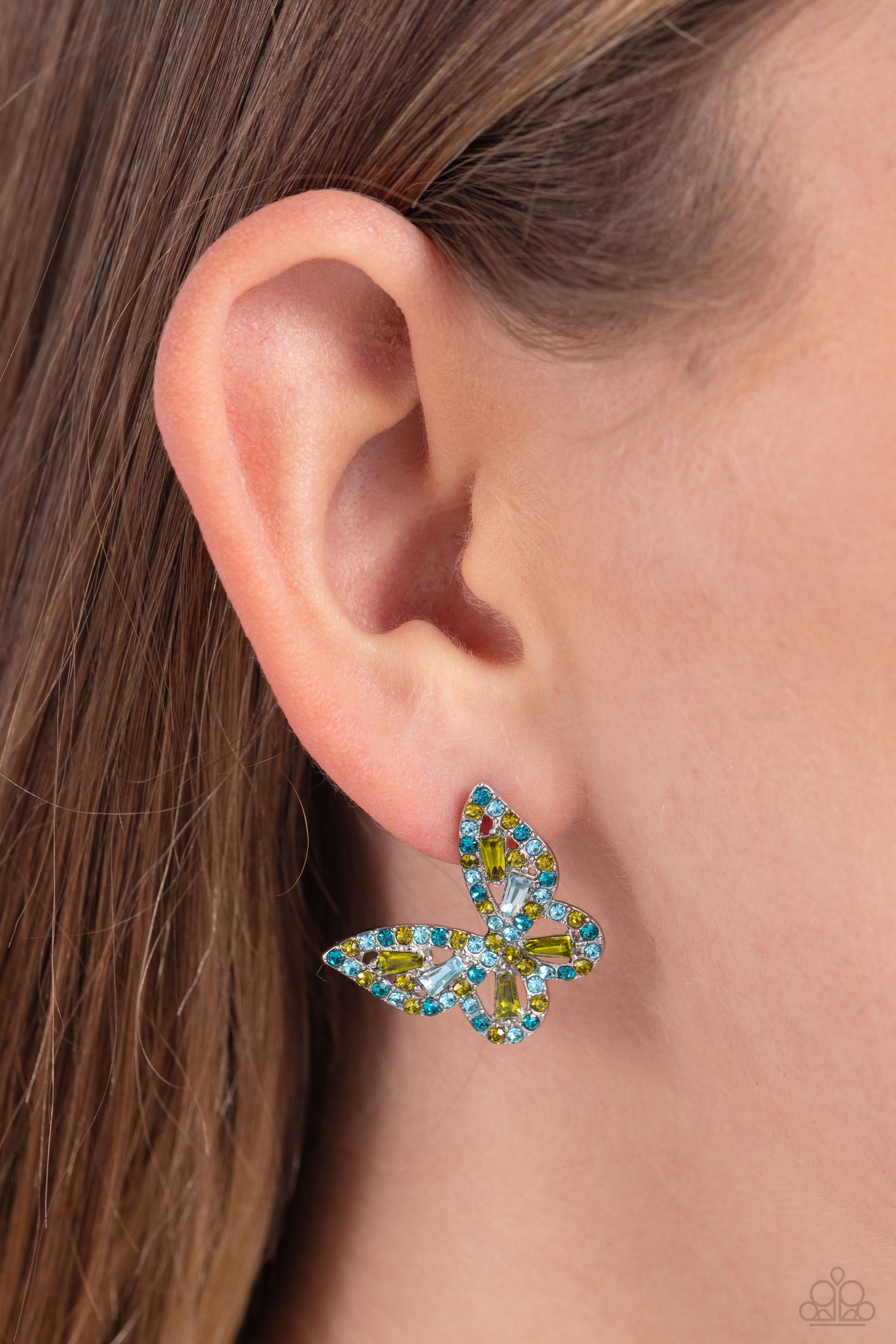 Tilted Takeoff - Green Earring - Paparazzi - Dare2bdazzlin N Jewelry