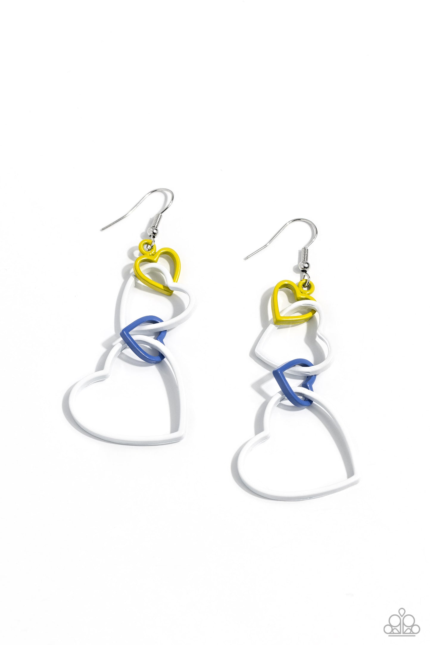 Cascading Crush - White Earring - Paparazzi - Dare2bdazzlin N Jewelry