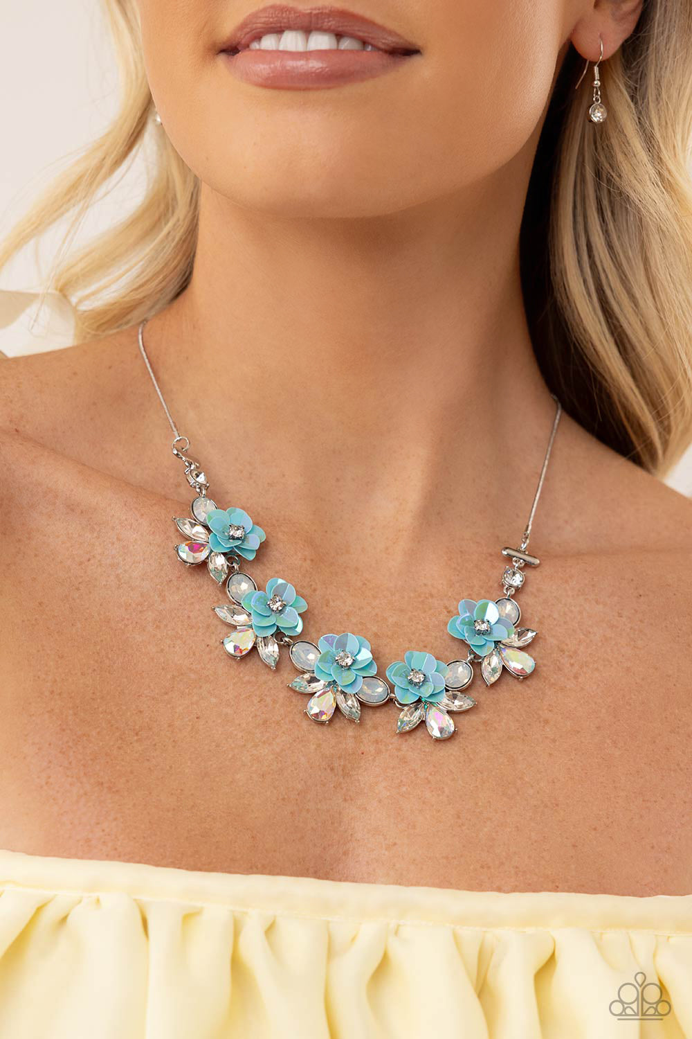 Ethereally Enamored - White Necklace - Paparazzi - Dare2bdazzlin N Jewelry